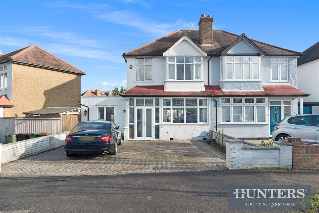 Bridgewood Road, KT4 3 bed semidetached house £700,000