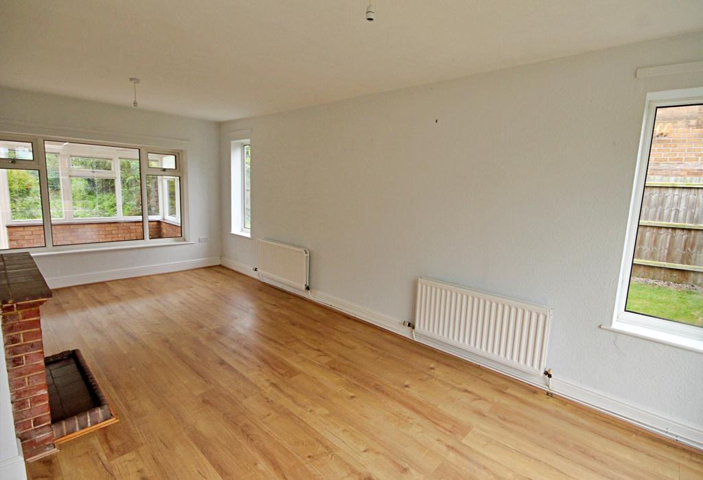 Sheepcote Lane, Tamworth, Staffordshire 3 bed bungalow £425,000