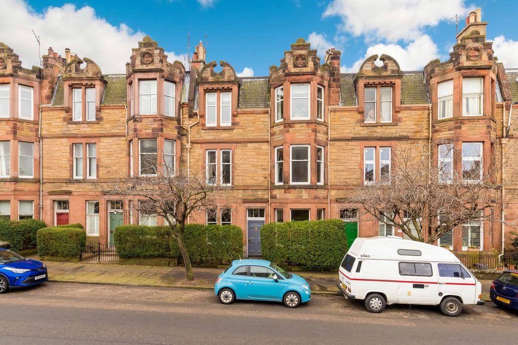 76 Blackford Avenue, Edinburgh, EH9 3ER 2 bed ground floor flat for