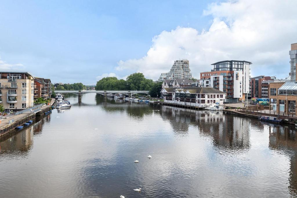 Riverside (Main)