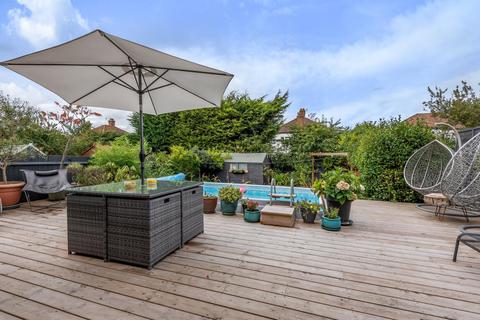 11 Cecil Way, Bromley, BR2 7JU
