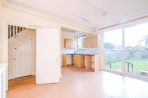 20 Rye Road, London, SE15 3AX