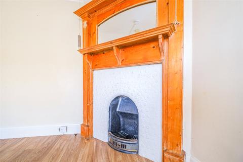20 Rye Road, London, SE15 3AX