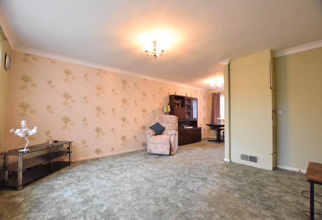 Hilton Avenue, Scunthorpe, Lincolnshire 3 bed end of terrace house £