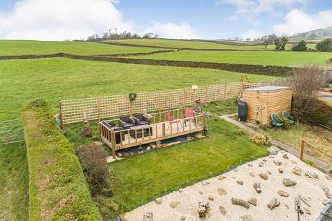 27 Aire Valley Drive, Bradley, Keighley, BD20 9HY