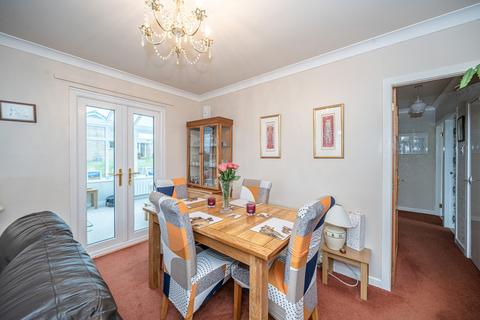 27 Aire Valley Drive, Bradley, Keighley, BD20 9HY