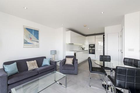 1 bedroom apartment to rent, Rosler Building, London SE1