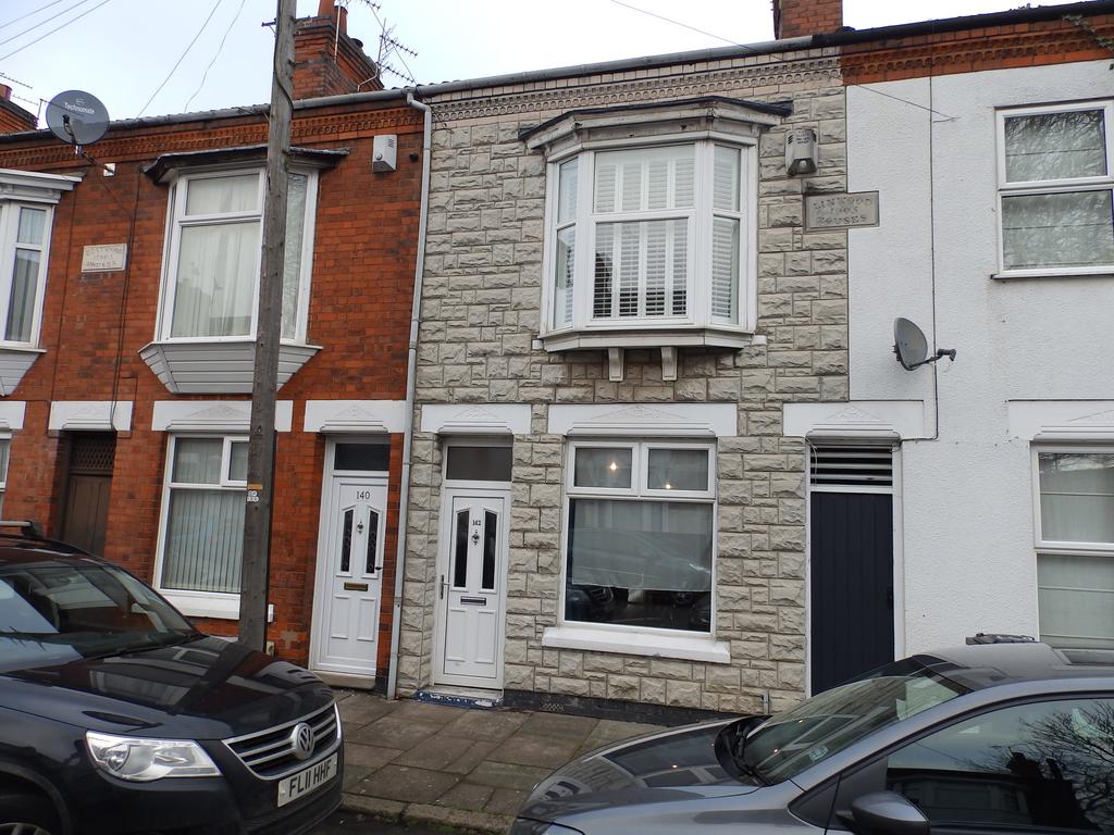 Wolverton Road, Leicester LE3 2 bed terraced house to rent £950 pcm