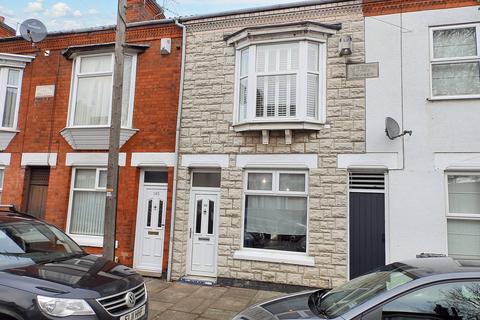 2 bedroom terraced house to rent, Wolverton Road, Leicester LE3