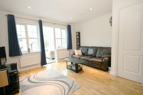 37 Fairfax Gate, Holton, Oxford, OX33 1QE