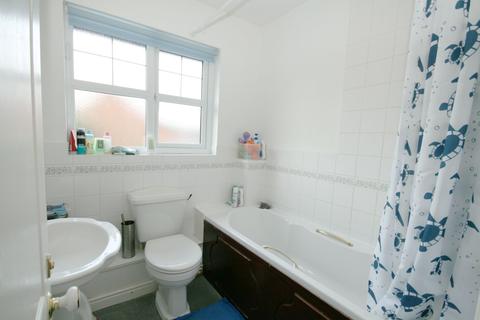 37 Fairfax Gate, Holton, Oxford, OX33 1QE