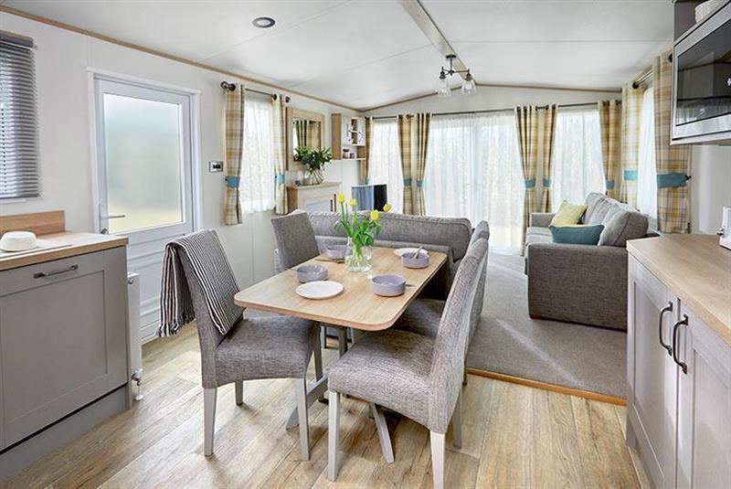 Mersea Island Holiday Park, Colchester 2 bed static