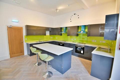 undefined, Vulcan Street, Oldham, OL1
