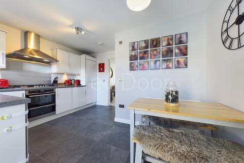 9 Forge Crescent, Bishopton, PA7 5FL