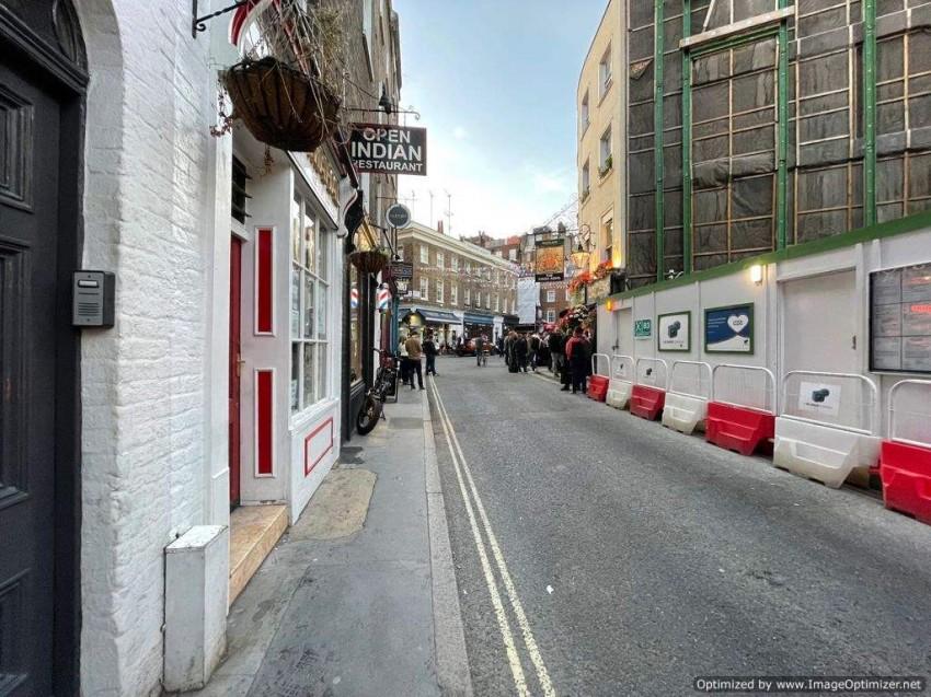 White Horse Street, London, W1J Leisure facility £2,400,000