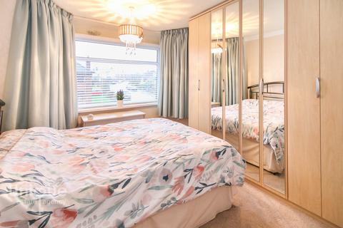 27 Beverley Avenue, Poulton-le-fylde, FY6 8BN