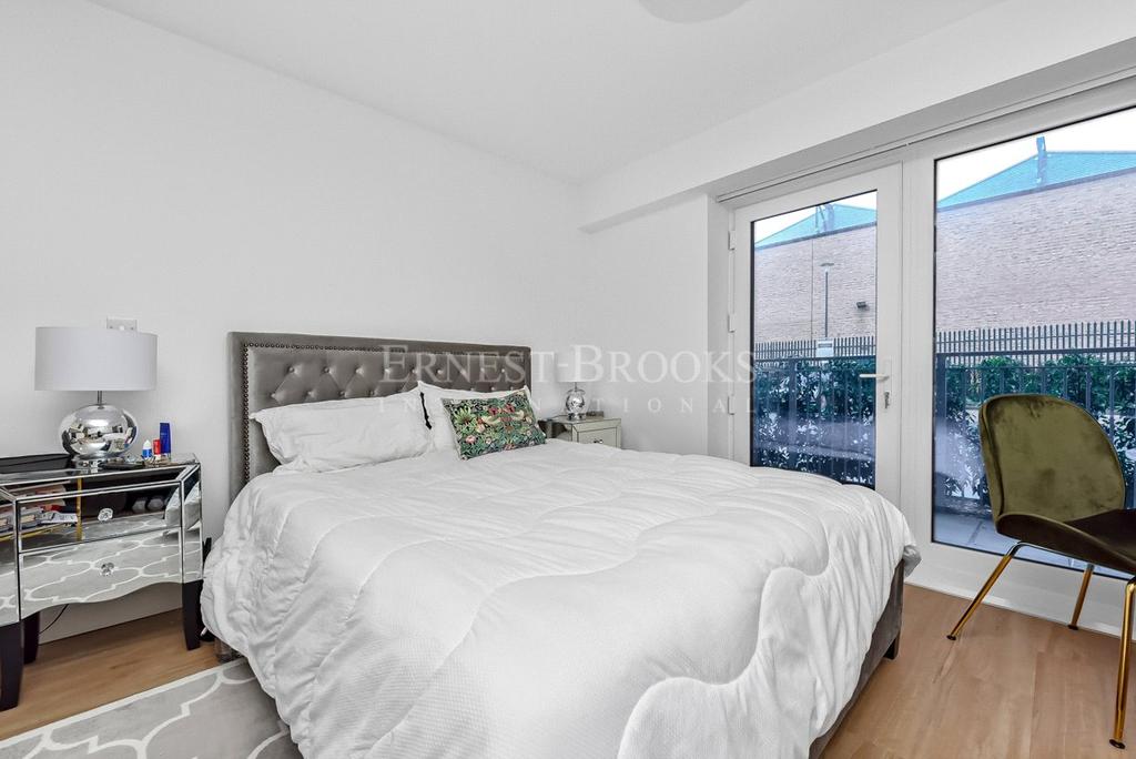 Fairbank House, Beaufort Park, Colindale, NW9 Studio £1,200 pcm (£277 pw)