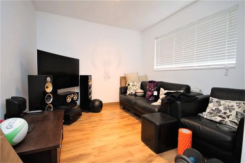 74 Elmside, New Addington, Croydon, CR0 9DU