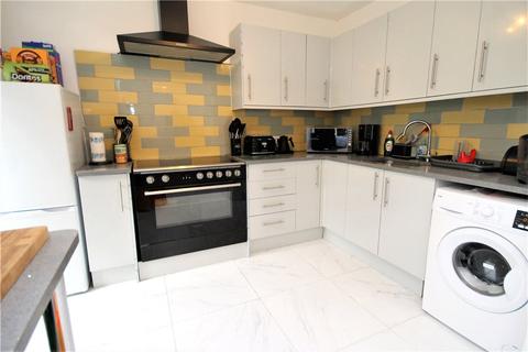 74 Elmside, New Addington, Croydon, CR0 9DU