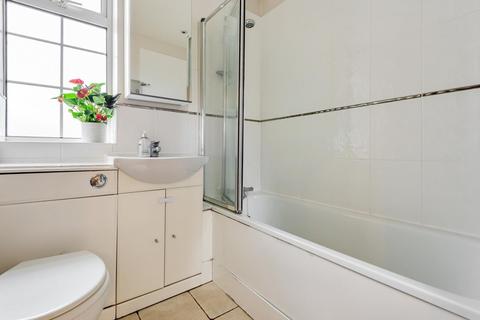 7 Elmside, Guildford, GU2 7SH