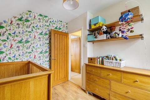 7 Elmside, Guildford, GU2 7SH
