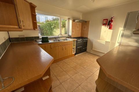 6 bedroom terraced house to rent, Swansea SA2