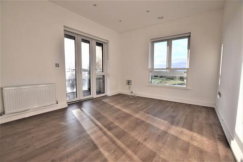 1 bedroom flat to rent, Willow Court, Fullwell Avenue, Clayhall IG5 0FA