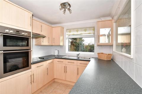35 Saxon Close, Northfleet, Gravesend, DA11 8HA