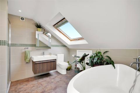 25 Loveday Road, London, W13 9JT