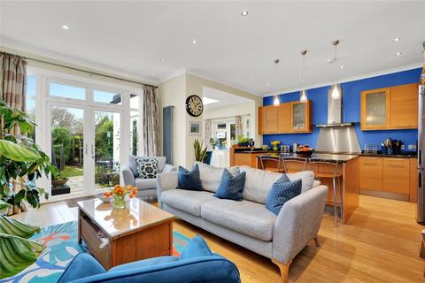 25 Loveday Road, London, W13 9JT