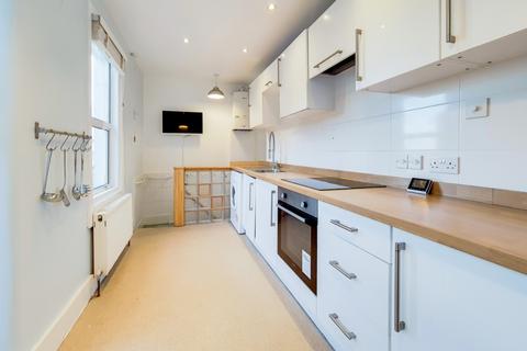 239 Mersham Road, Thornton Heath, CR7 8NW
