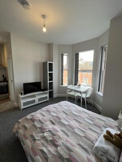 1 bedroom flat to rent, Westminster Road, Earlsdon, Coventry, CV1