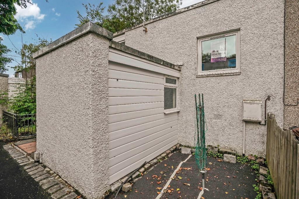 Braeface Road, Cumbernauld, North... 2 bed terraced house £625 pcm (£144 pw)