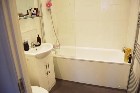 1 bedroom flat for sale, Clare Road Stanwell TW19 7QP