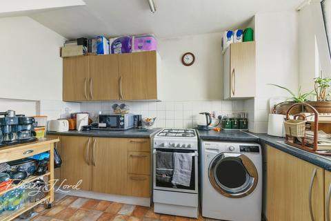 14 Brock Place, London, E3 3QU