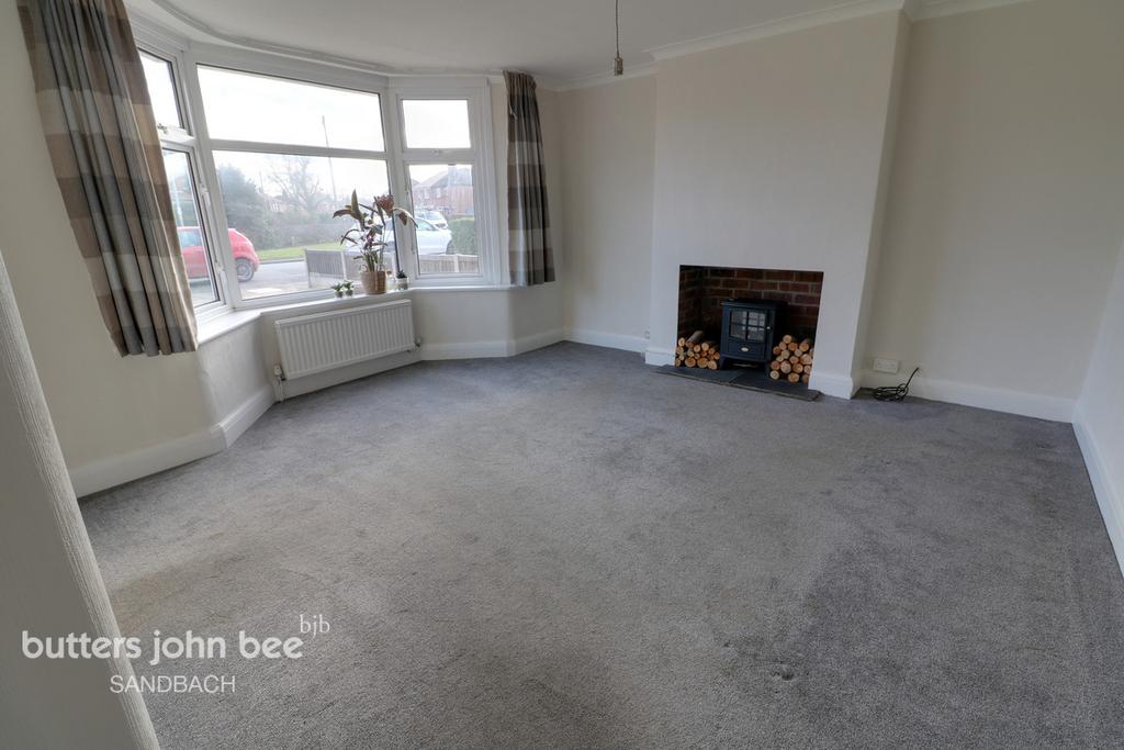 Deans Lane, Sandbach 3 bed semidetached house £250,000