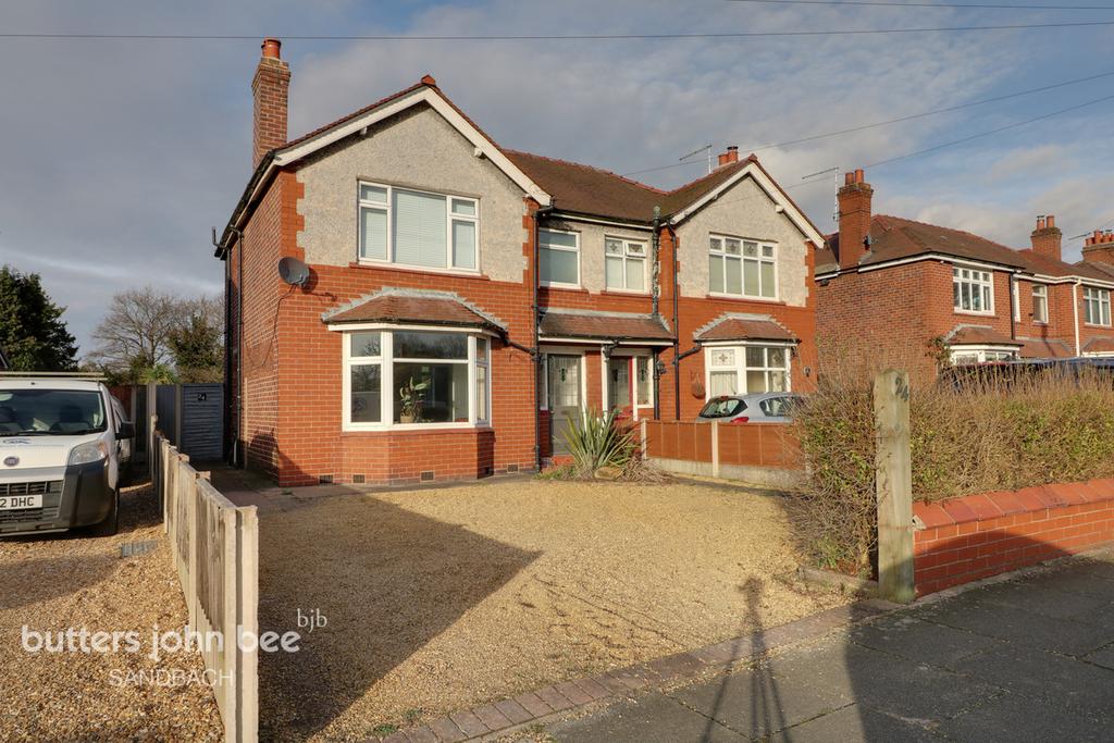 Deans Lane, Sandbach 3 bed semidetached house £250,000
