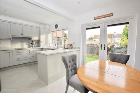 6 Brookside Close, Barmby Moor, York, YO42 4DL