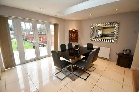 48 Cropthorne Road, Shirley, Solihull, B90 3JN