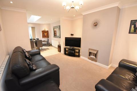 48 Cropthorne Road, Shirley, Solihull, B90 3JN
