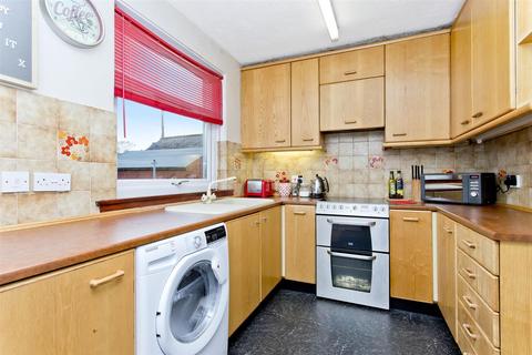 11 Ballencrieff Toll, Bathgate, EH48 4LB
