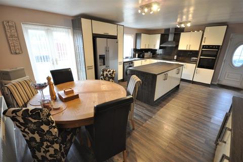 60 Ellison Street, Thorne, Doncaster, DN8 5LH