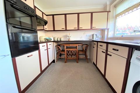 25 Top Road, Worrall, Sheffield, S35 0AQ