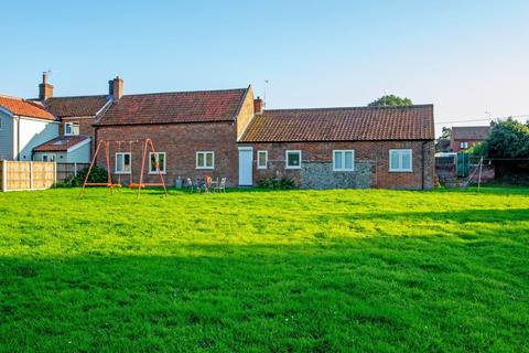 The Old Barn Happisburgh Road, White Horse Common, North Walsham, NR28 9LL