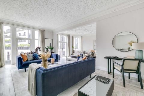 7 bedroom apartment to rent, Wellington Court, Knightsbridge SW1X