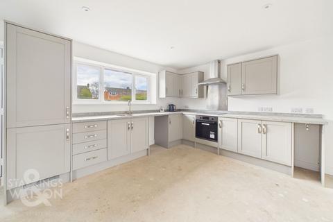 1 bedroom detached bungalow for sale, Green Park Road, Horsford, Norwich