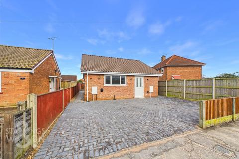 1 bedroom detached bungalow for sale, Green Park Road, Horsford, Norwich