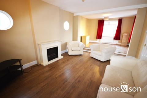 2 bedroom flat to rent, Wimborne Road, Winton