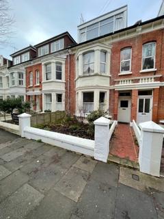 1 bedroom flat to rent, Connaught Road, Hove