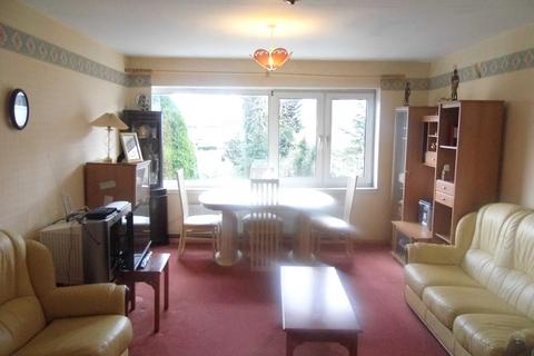 12a Mapleton Close, Bromley, BR2 9DU